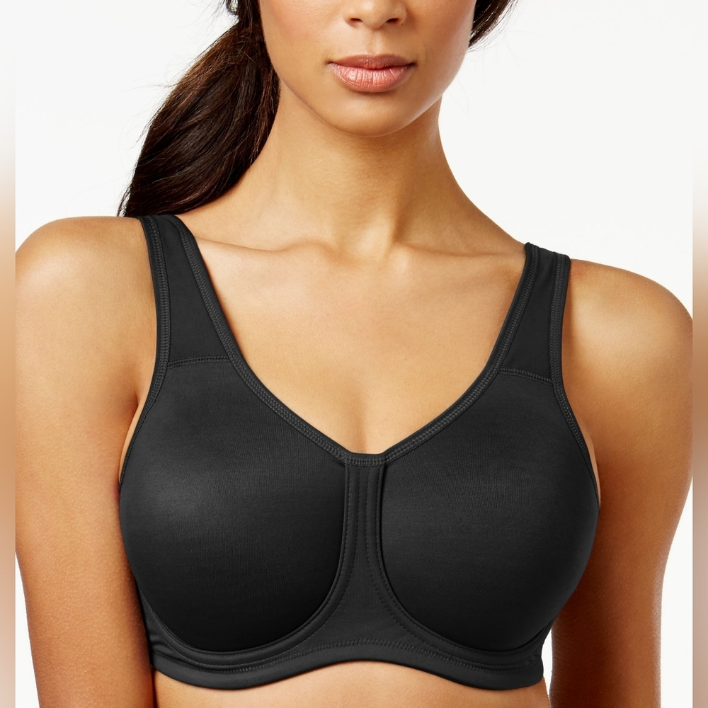 Wacoal. Simone Sport Outside Underwire Sports Bra. Size 38DD.